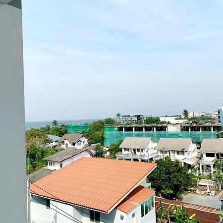 Sweet Seaview Flr6 With Toproop Pool Flr7 At The Blux Bangsaen Exteriör bild