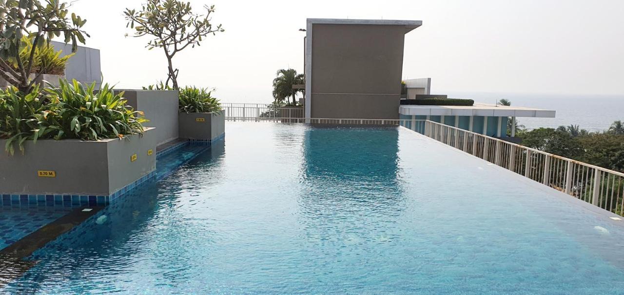Sweet Seaview Flr6 With Toproop Pool Flr7 At The Blux Bangsaen Exteriör bild