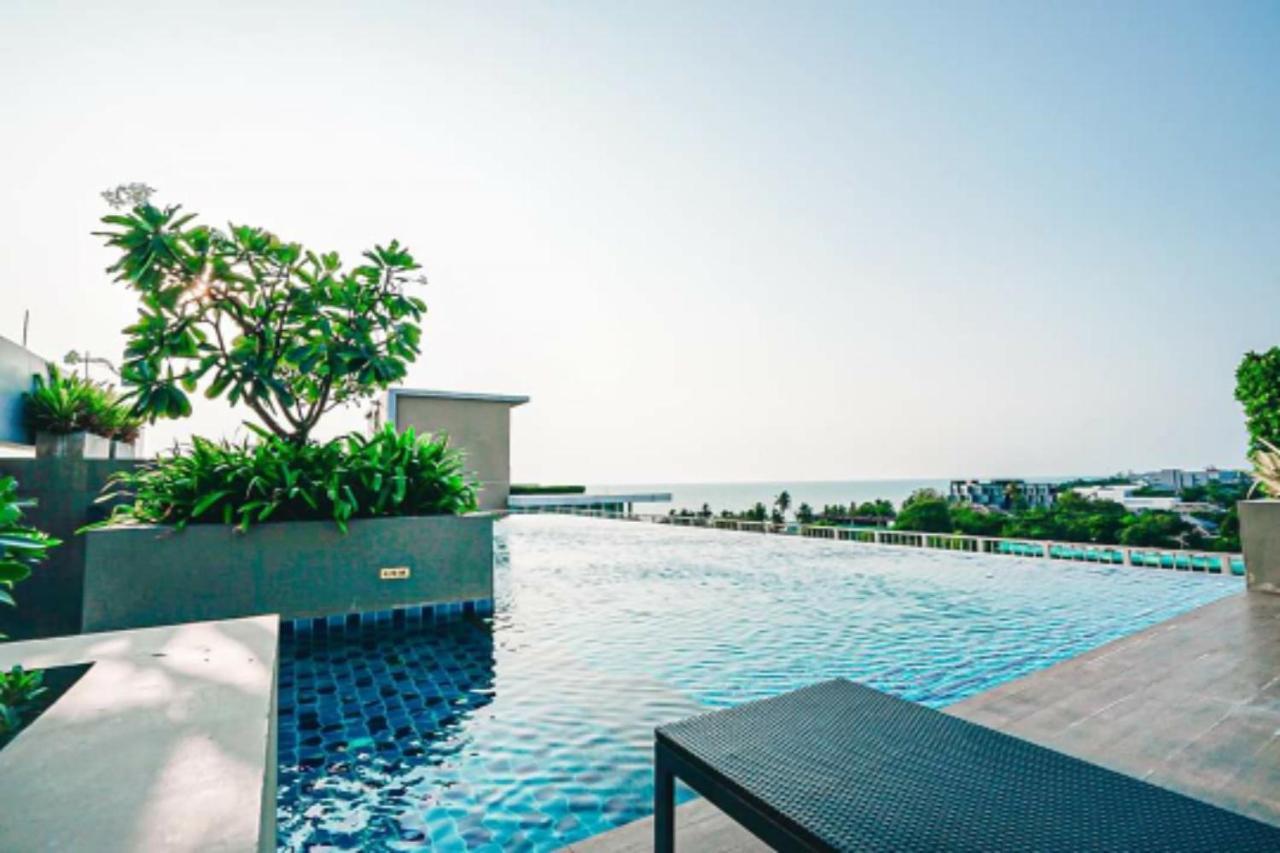 Sweet Seaview Flr6 With Toproop Pool Flr7 At The Blux Bangsaen Exteriör bild